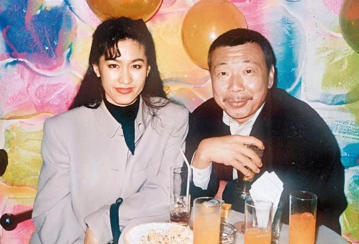 Bóng Thi Đấu JUN88 5 Star - Jun8863 tải ứng dụng.vn
